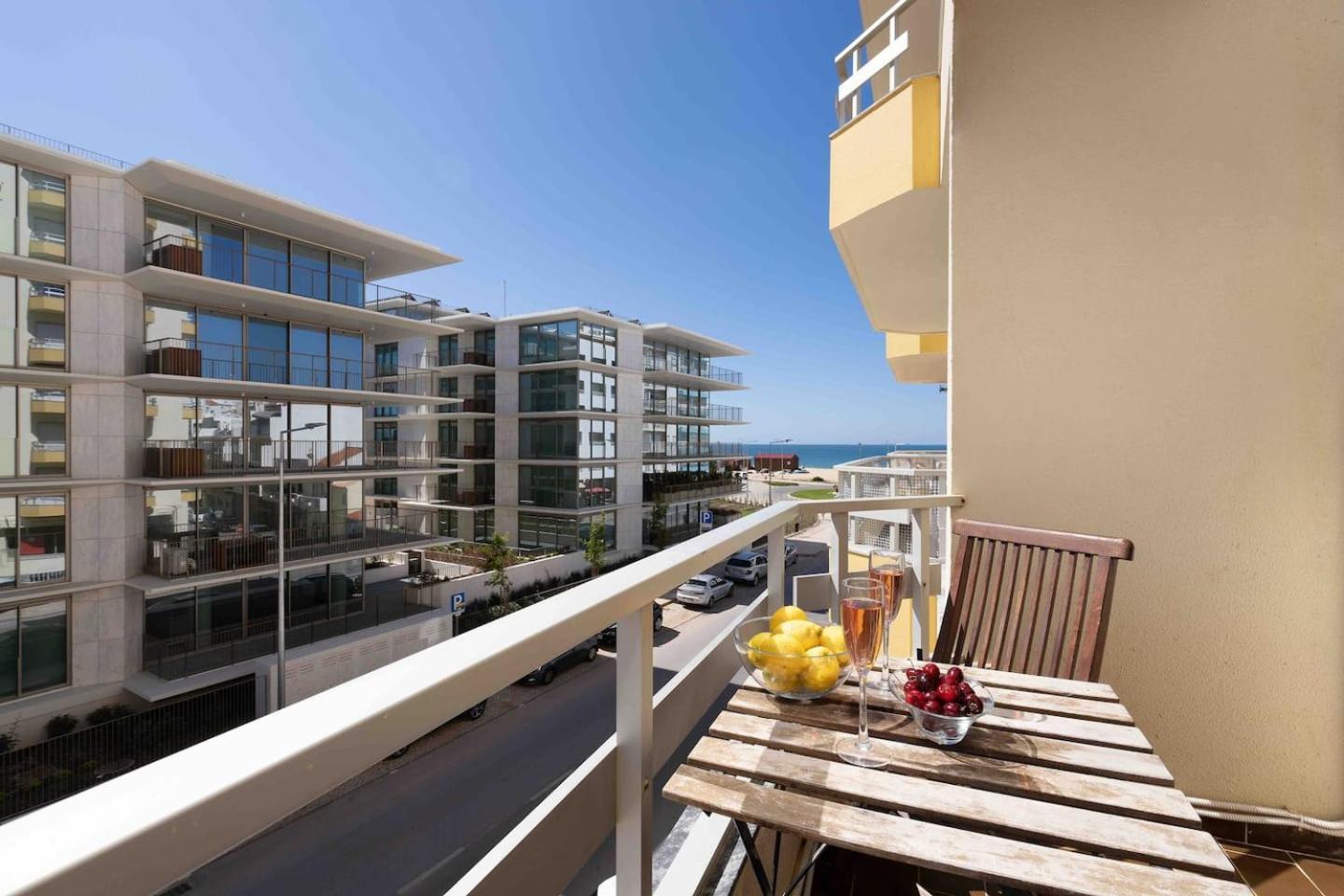Spacious Beach 2 Bedroom Apt Sleep6 By Promenade Armação de Pêra Exterior foto